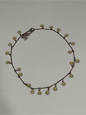 Daisy Charm Necklace - Yellow & White Floral Pendant